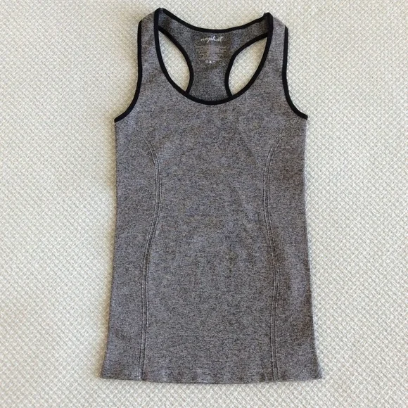 💪🏽Racerback Tank Top - Picture 1 of 5